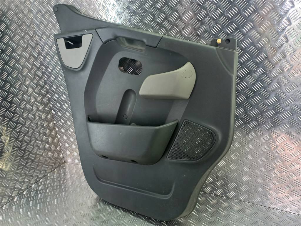 обшивка двери Opel Movano  4502816, 10750 рублей, Москва