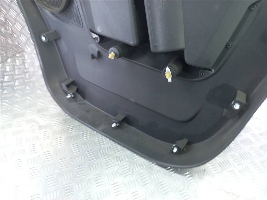 обшивка двери Opel Movano  4502816, 10750 рублей, Москва