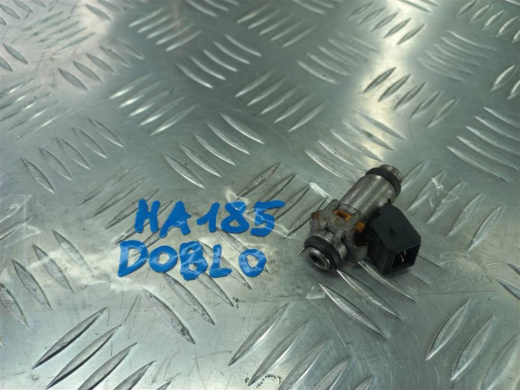 форсунка топливная Fiat Doblo 1.4 MT (78 л.с.)Doblo  I рестайлинг (2005—2015) Фургон 71724545, 3279 рублей, Москва