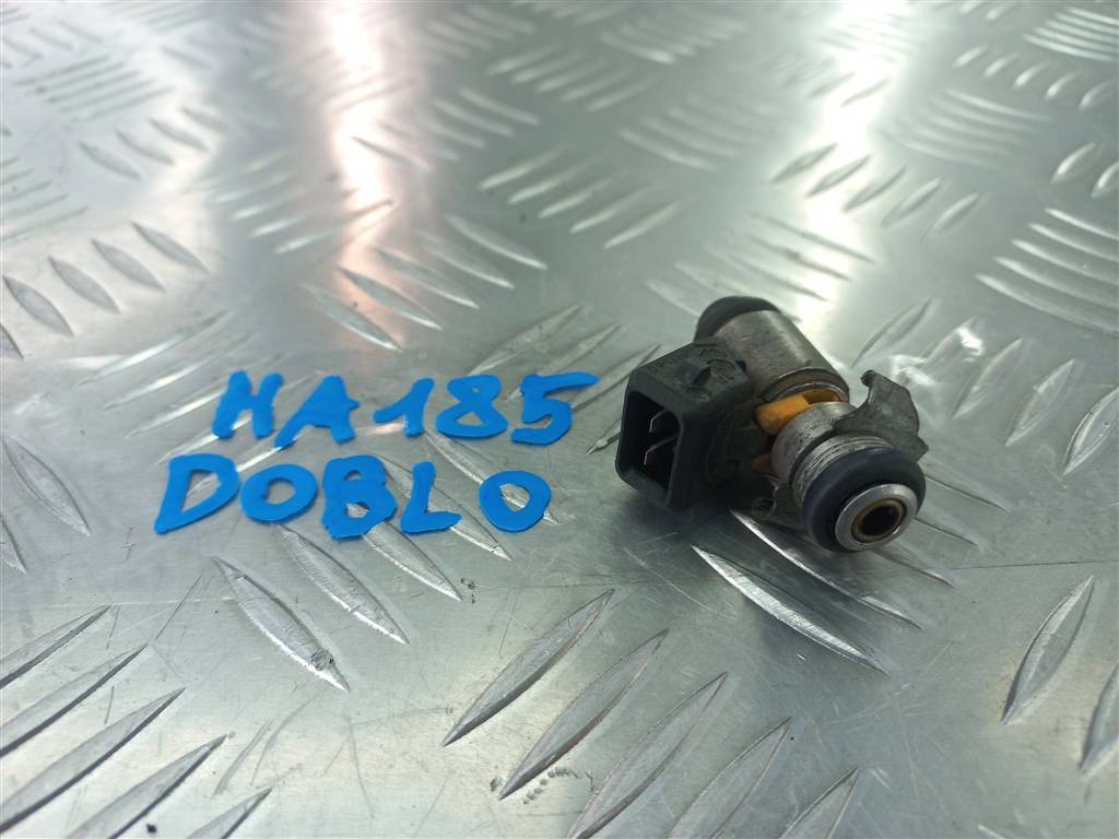 форсунка топливная Fiat Doblo 1.4 MT (78 л.с.)Doblo  I рестайлинг (2005—2015) Фургон 71724545, 3279 рублей, Москва