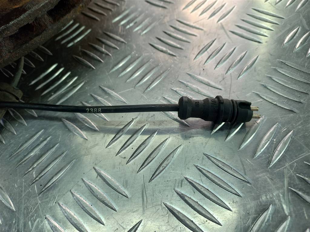 кулак Fiat Doblo 1.4 MT (78 л.с.)Doblo  I рестайлинг (2005—2015) Фургон 51759681, 3160 рублей, Москва