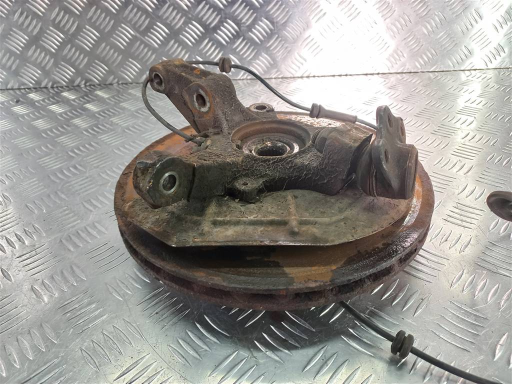 кулак Fiat Doblo 1.4 MT (78 л.с.)Doblo  I рестайлинг (2005—2015) Фургон 51759681, 3160 рублей, Москва