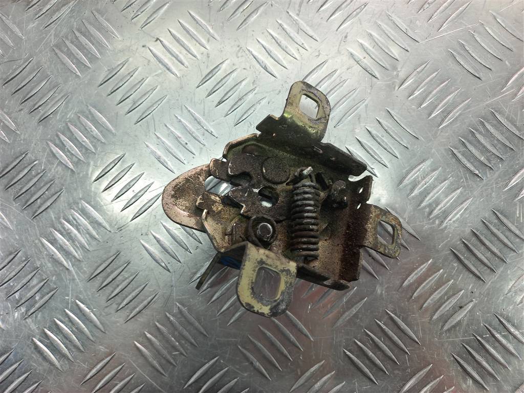 замок капота Fiat Doblo 1.4 MT (78 л.с.)Doblo  I рестайлинг (2005—2015) Фургон 51823518, 2700 рублей, Москва