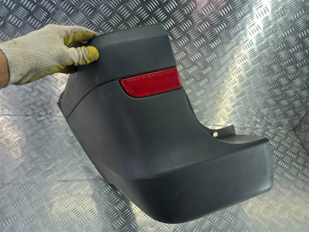 клык заднего бампера MERCEDES-BENZ Vito  A6398801671, 3279 рублей, Москва