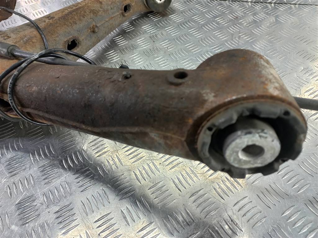 рычаг MERCEDES-BENZ Vito  A6393504701, 7880 рублей, Москва