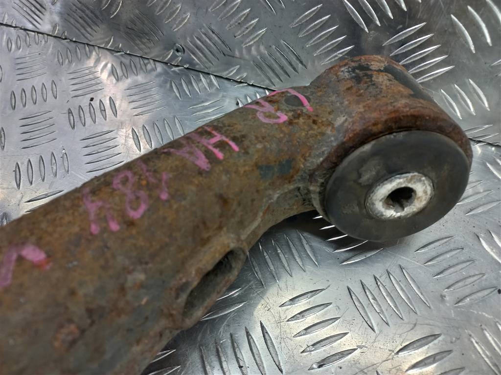 рычаг MERCEDES-BENZ Vito  A6393504701, 7880 рублей, Москва