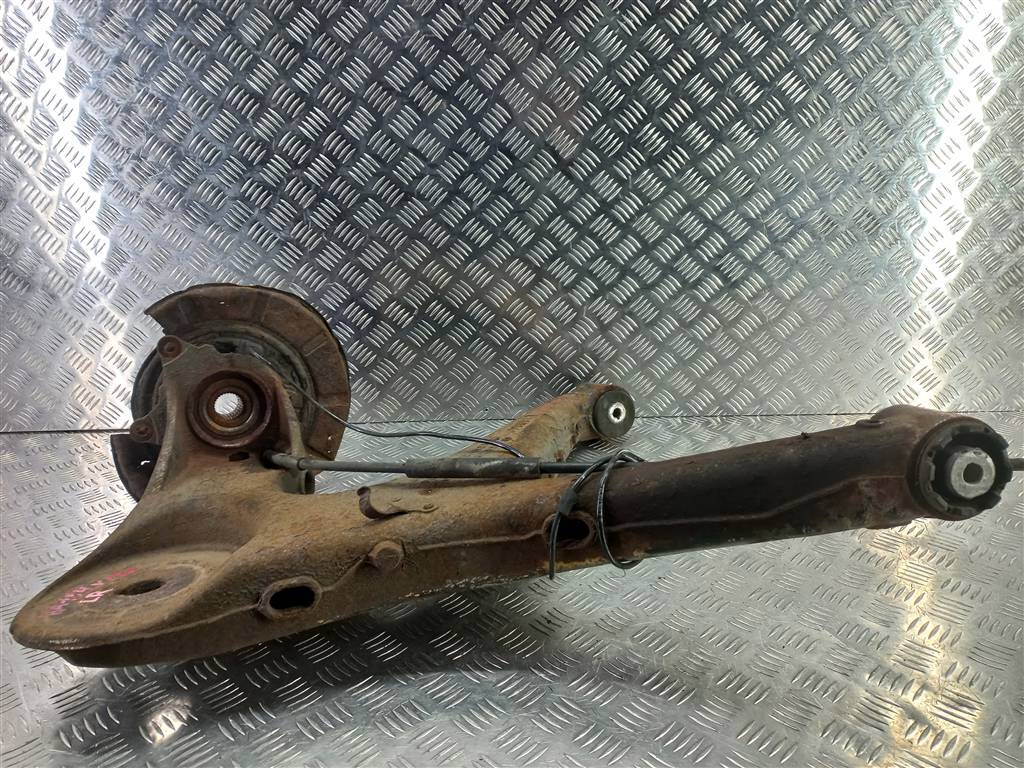 рычаг MERCEDES-BENZ Vito  A6393504701, 7880 рублей, Москва