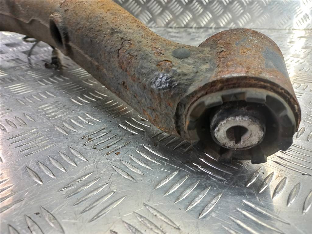 рычаг MERCEDES-BENZ Vito  A6393504801, 7880 рублей, Москва