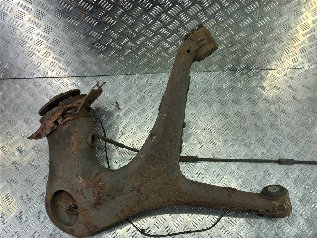 рычаг MERCEDES-BENZ Vito  A6393504801, 7880 рублей, Москва