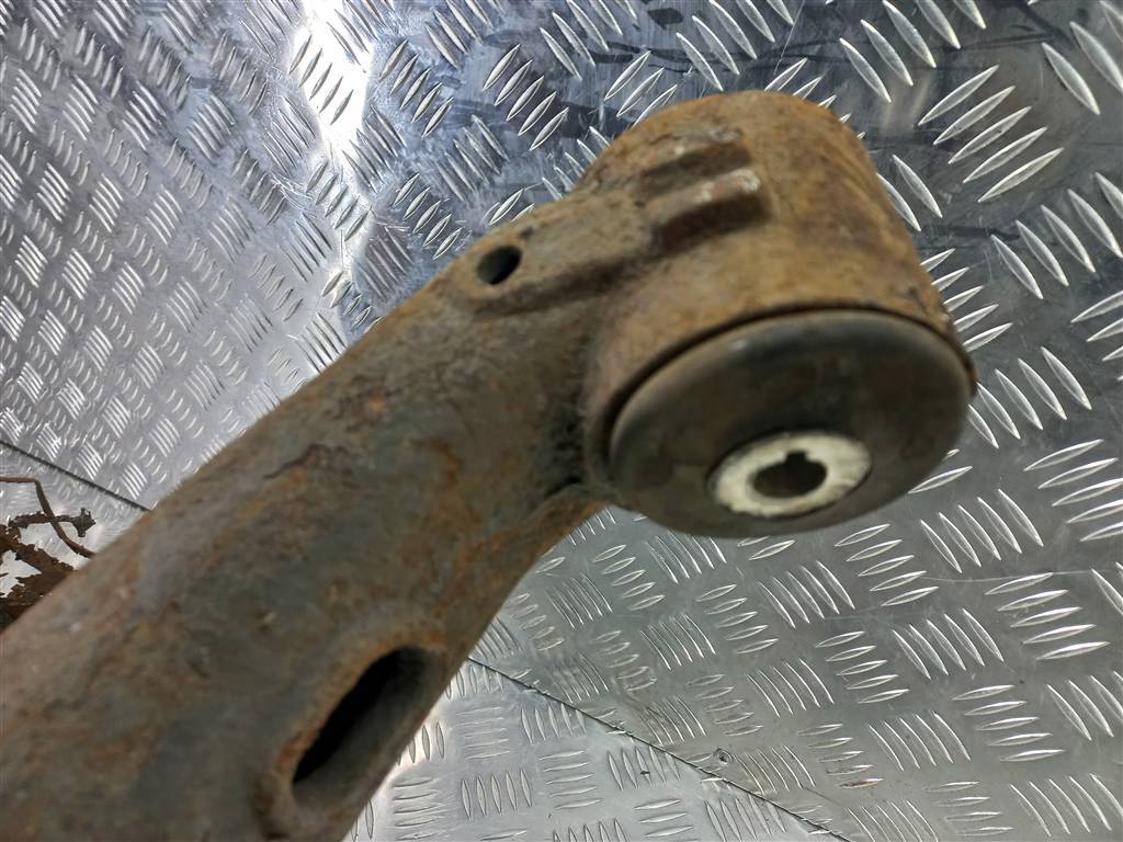 рычаг MERCEDES-BENZ Vito  A6393504801, 7880 рублей, Москва