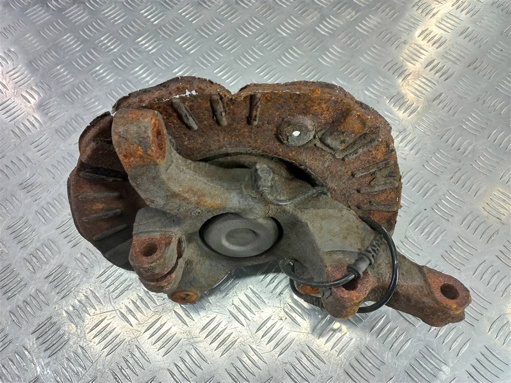 кулак MERCEDES-BENZ Vito  A6393300732, 6150 рублей, Москва