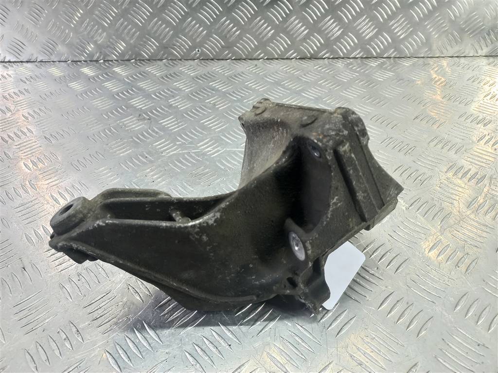 кронштейн двигателя (двс) MERCEDES-BENZ Vito  A6512231504, 2010 рублей, Москва