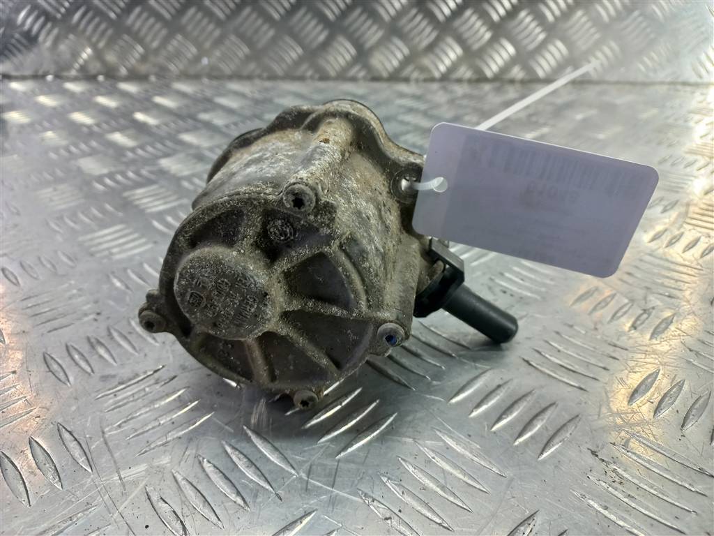 насос вакуумный MERCEDES-BENZ Vito  A6510900005, 2470 рублей, Москва