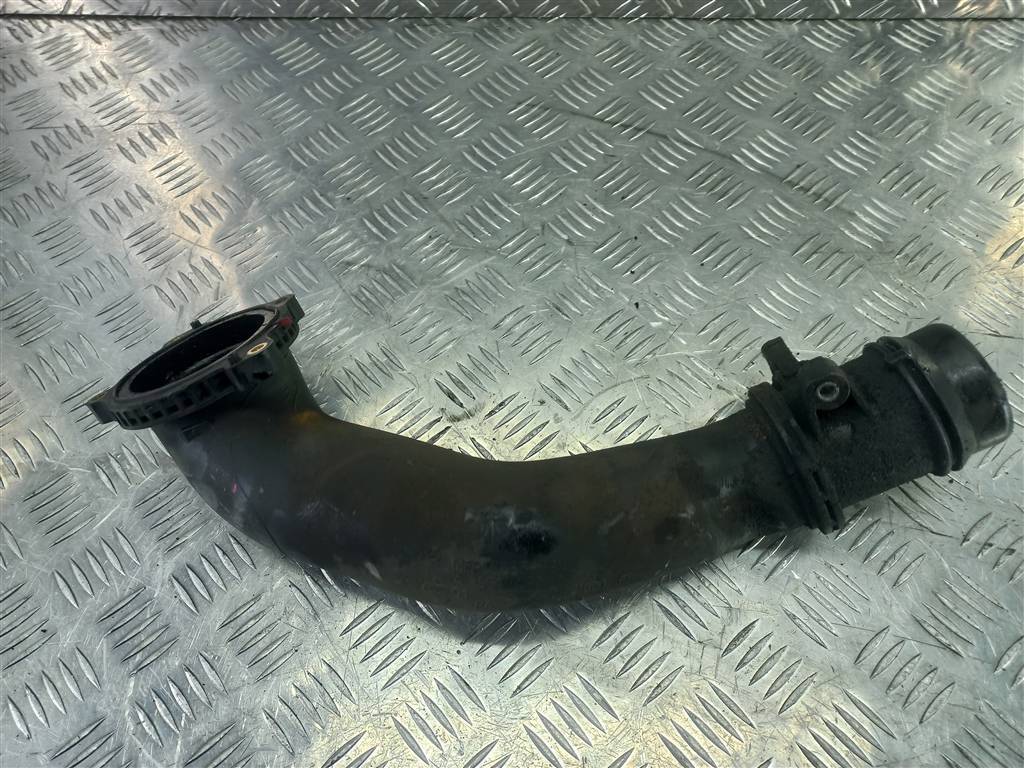 патрубок воздушный (пластик) MERCEDES-BENZ Vito  A6510900242, 520 рублей, Москва