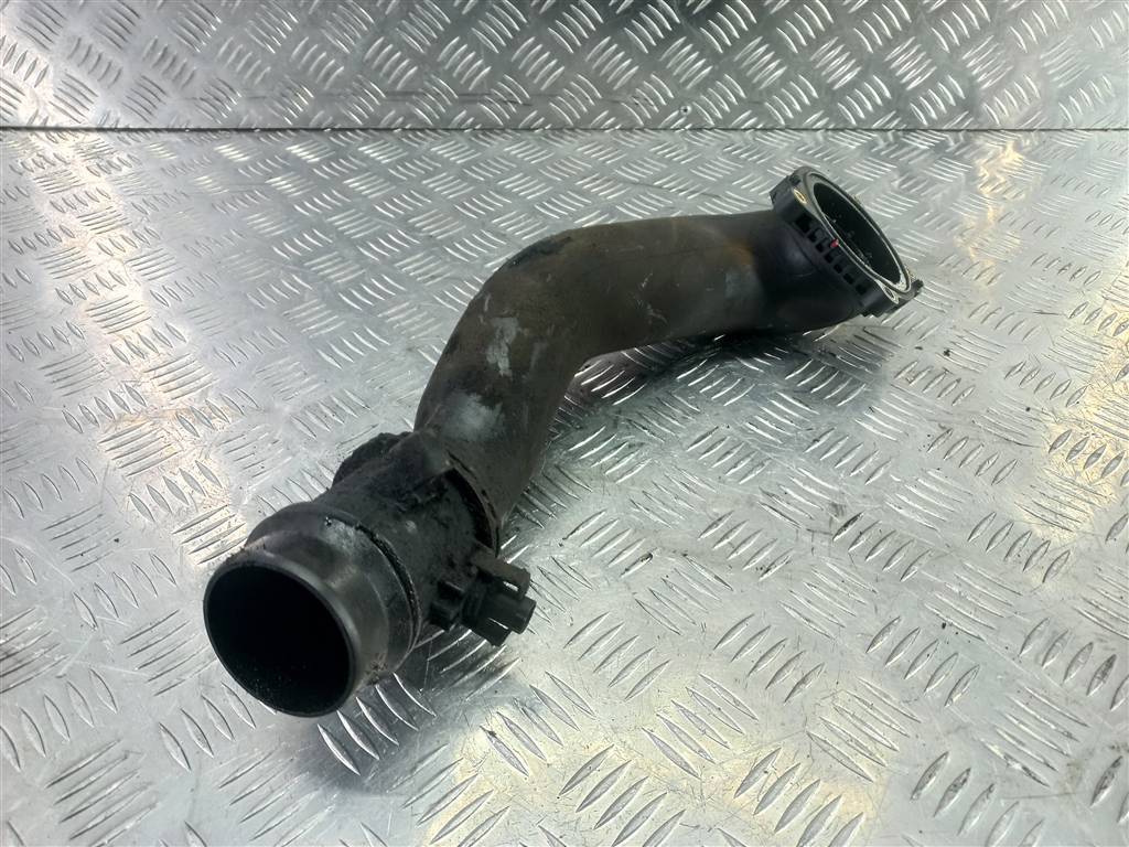 патрубок воздушный (пластик) MERCEDES-BENZ Vito  A6510900242, 520 рублей, Москва