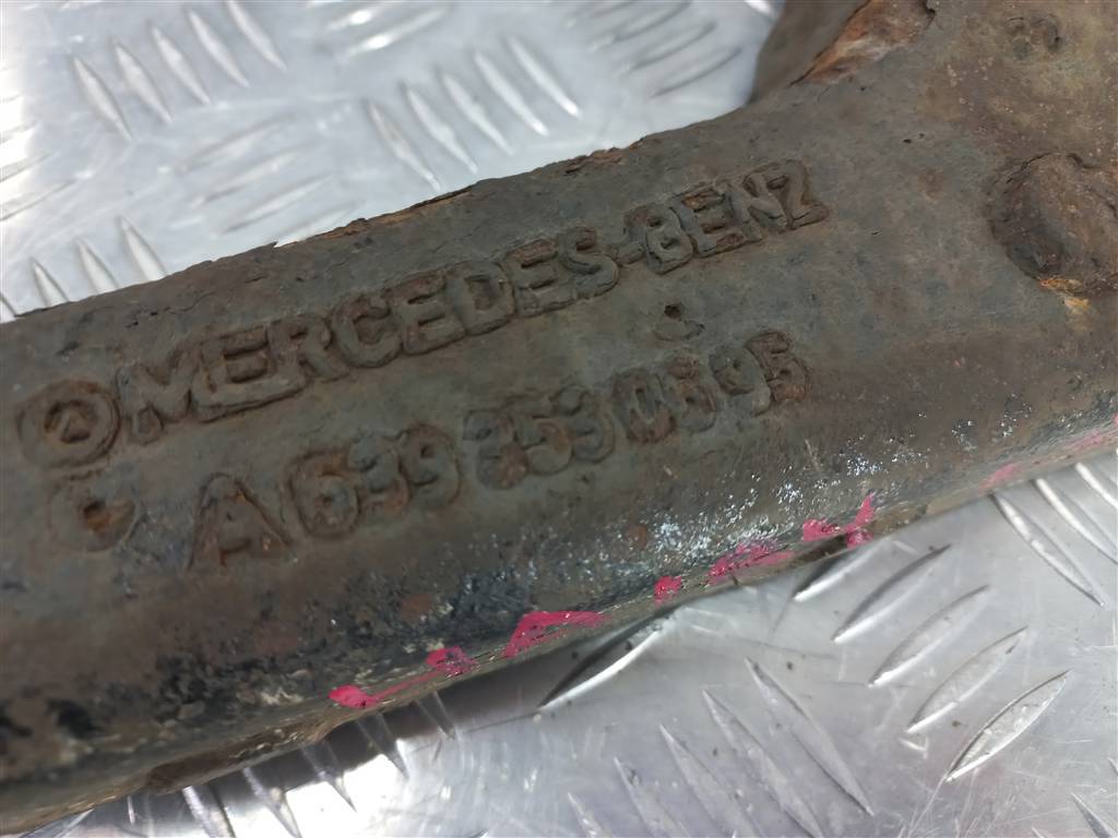 подушка редуктора MERCEDES-BENZ Vito  A6393500585, 1440 рублей, Москва