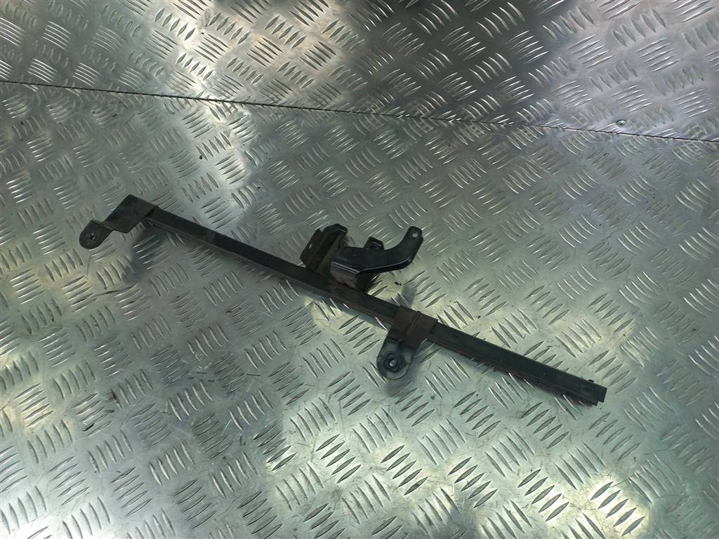 направляющая стекла двери Iveco Daily  500314251, 860 рублей, Москва