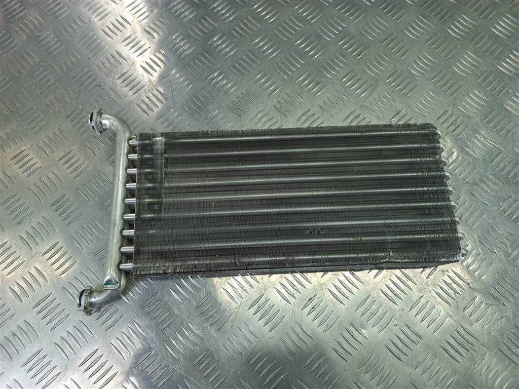 радиатор отопителя Volkswagen Crafter  2E0819017C, 5580 рублей, Москва