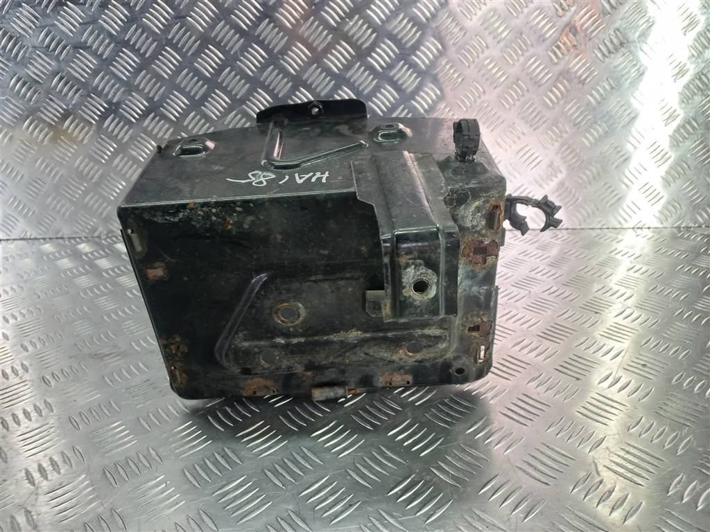 подставка под аккумулятор Fiat Doblo 1.4 MT (78 л.с.)Doblo  I рестайлинг (2005—2015) Фургон 51778240, 630 рублей, Москва