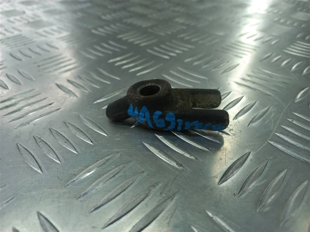 кронштейн форсунки топливной (зажим) Iveco Daily  504000974, 980 рублей, Москва