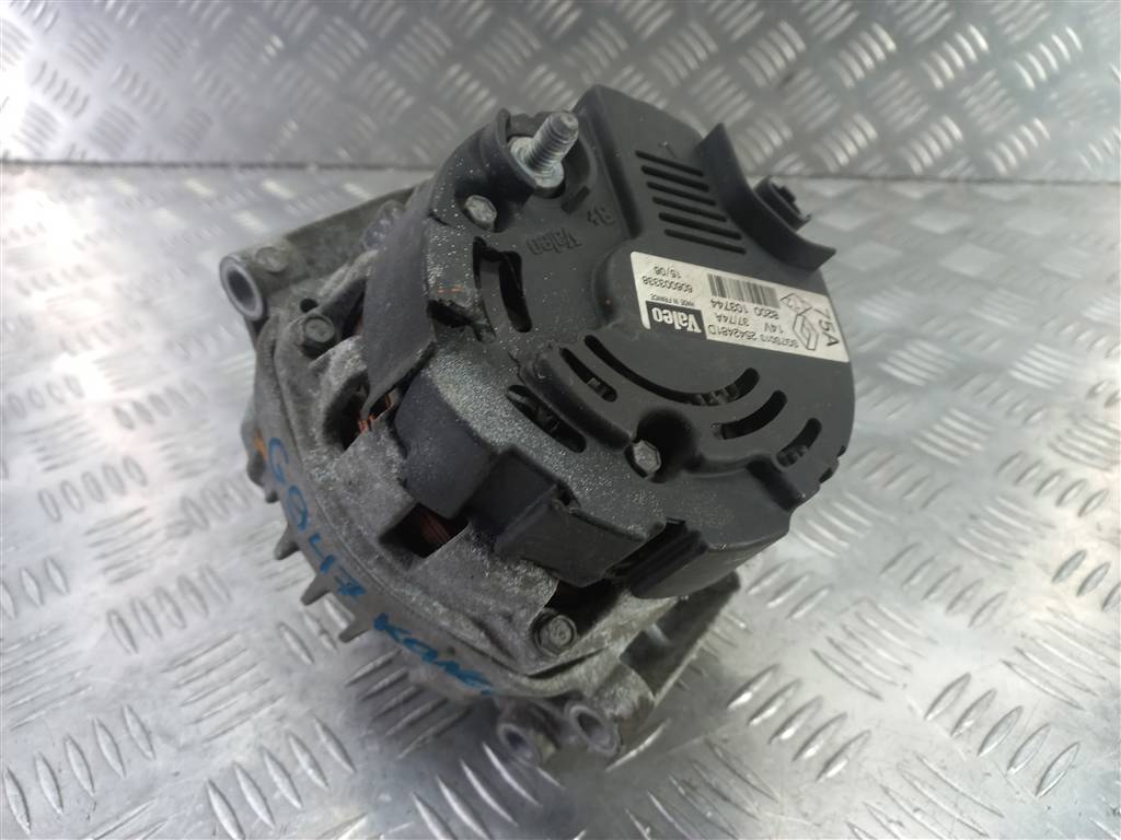 генератор Renault Kangoo  8200667605, 9600 рублей, Москва