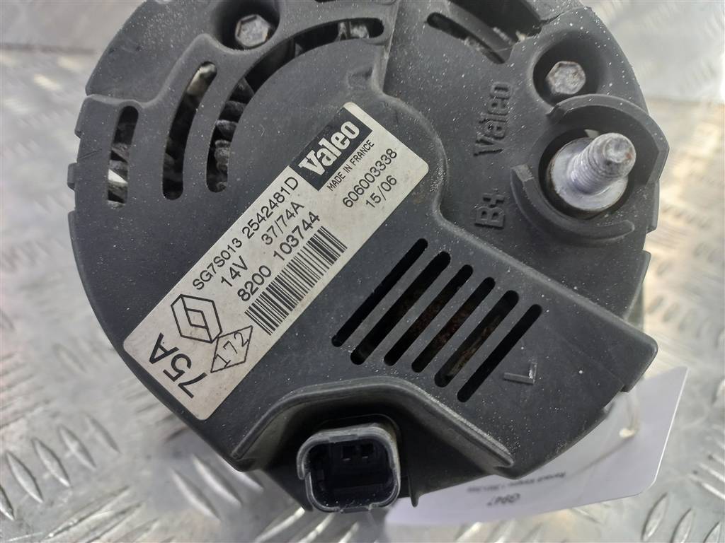 генератор Renault Kangoo  8200667605, 9600 рублей, Москва