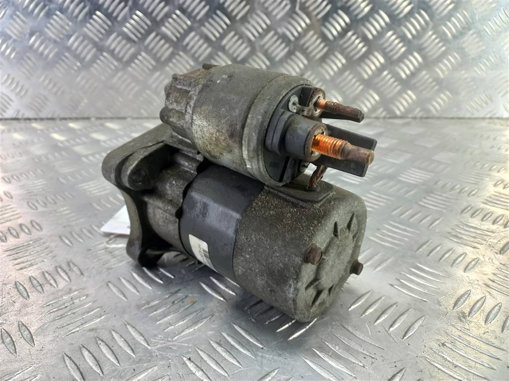 стартер Renault Kangoo  8200266777B, 2700 рублей, Москва