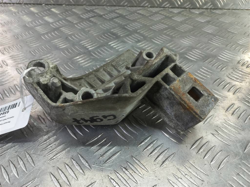 кронштейн двигателя (двс) Renault Kangoo  8200068255, 2700 рублей, Москва