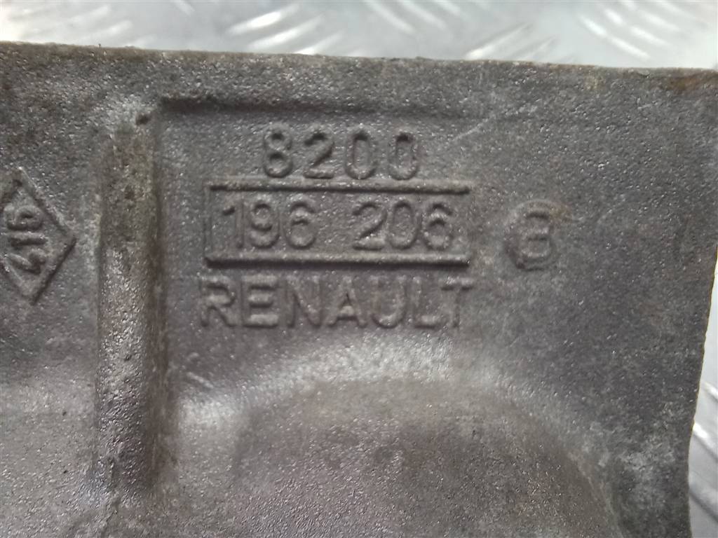 кронштейн двигателя (двс) Renault Kangoo  8200068255, 2700 рублей, Москва