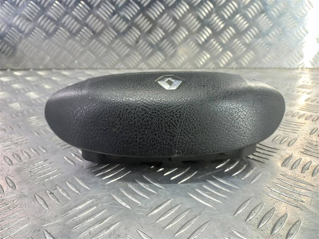 подушка безопасности водителя Renault Kangoo  985700858R, 2470 рублей, Москва