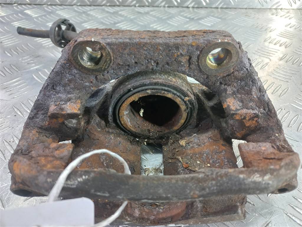 суппорт Renault Kangoo  7701207786, 2130 рублей, Москва