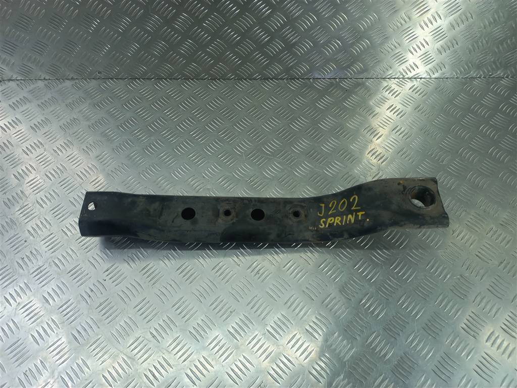 кронштейн подрамника MERCEDES-BENZ Sprinter  A9063300105, 2130 рублей, Москва