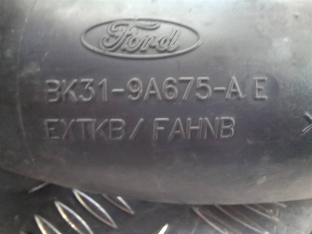 патрубок воздушный (пластик) FORD Transit  1820068, 2470 рублей, Москва