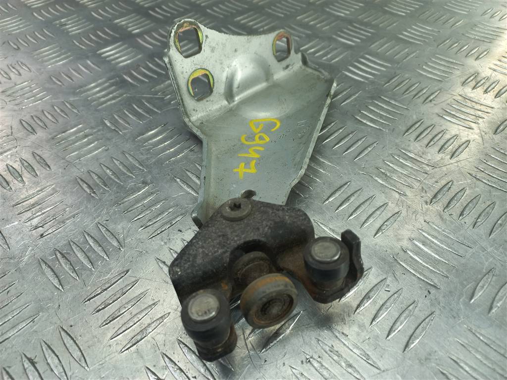 ролик двери сдвижной Renault Kangoo  8200202728, 1550 рублей, Москва