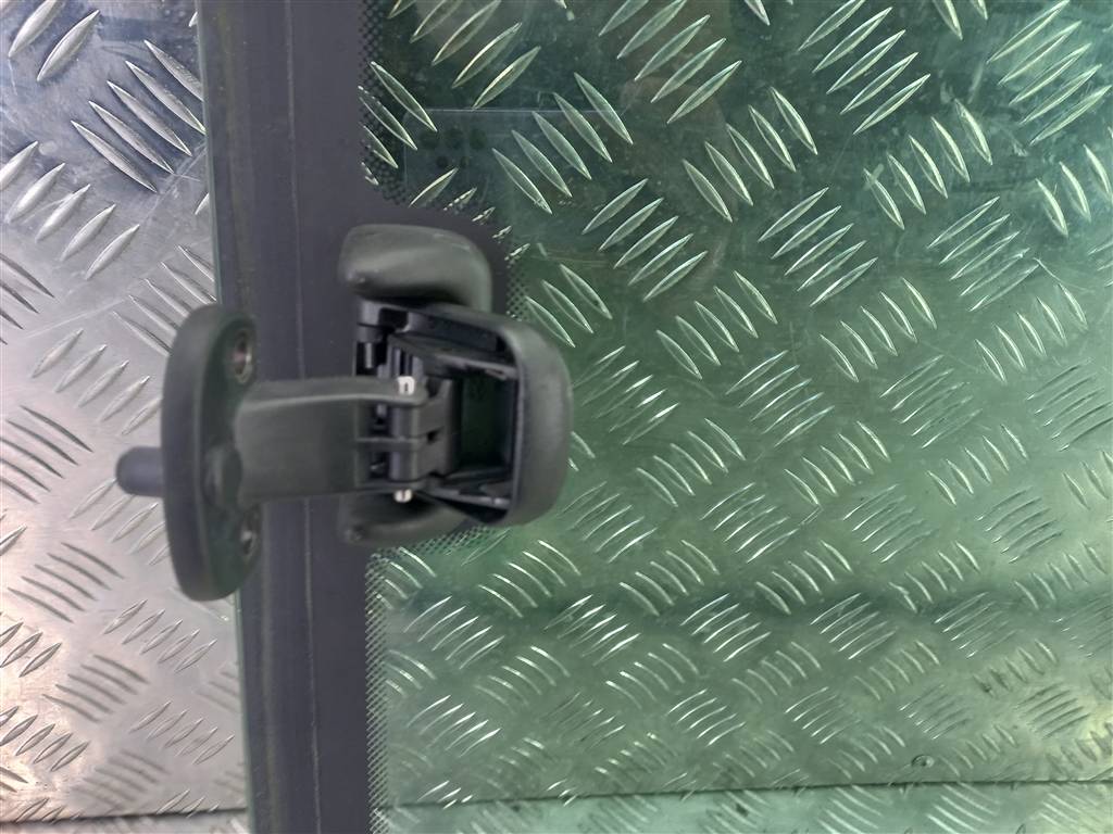 стекло двери сдвижной Renault Kangoo  8200057635, 6150 рублей, Москва