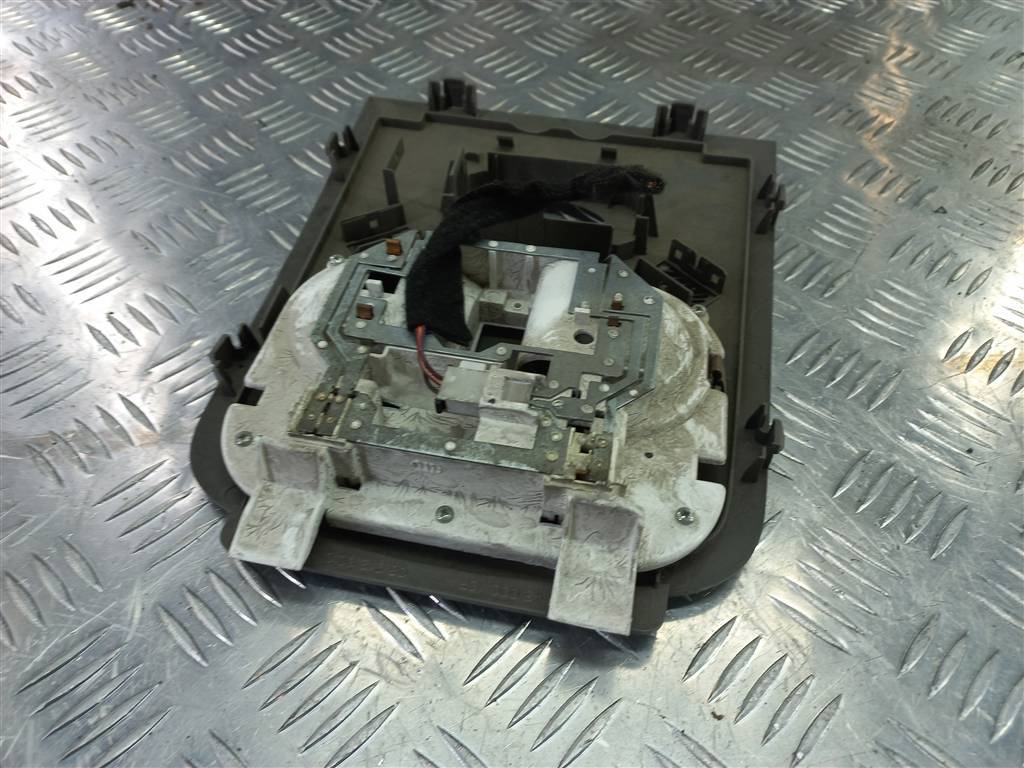 плафон потолочный Opel Movano  4420548, 2700 рублей, Москва