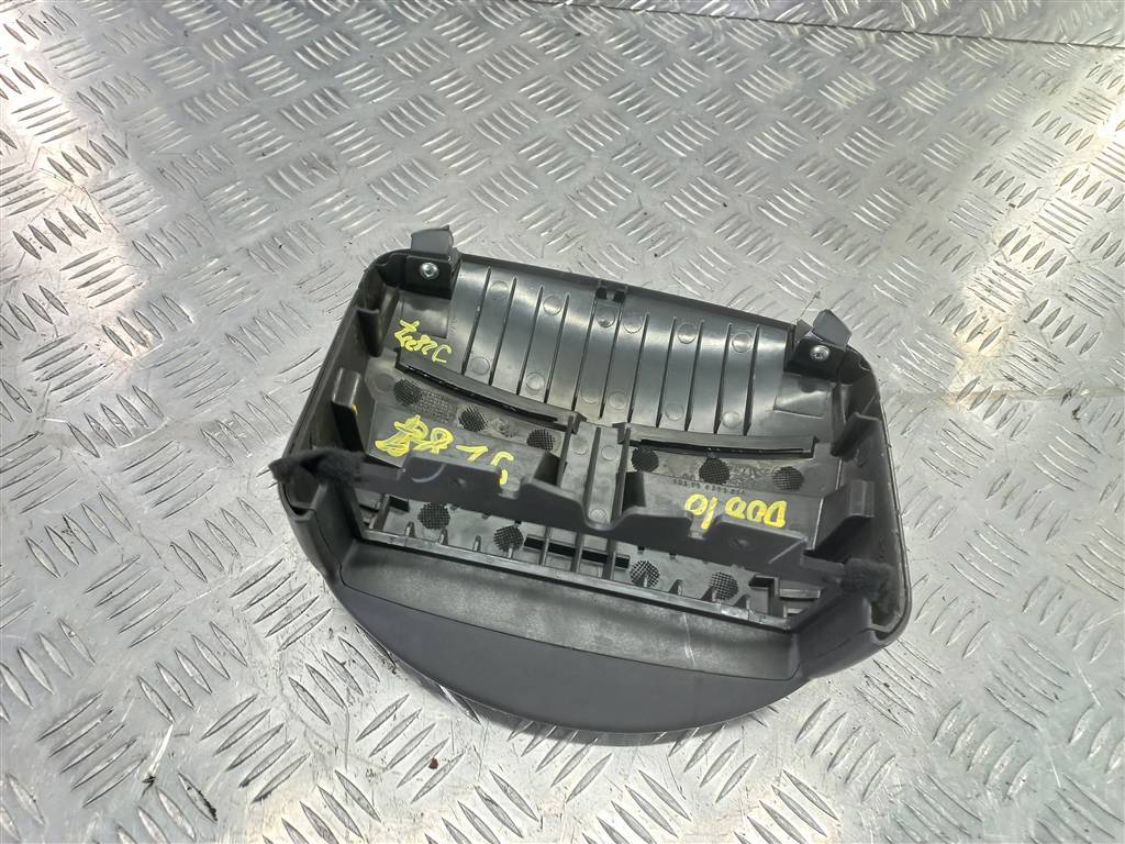 накладка торпедо Fiat Doblo  735372940, 1550 рублей, Москва