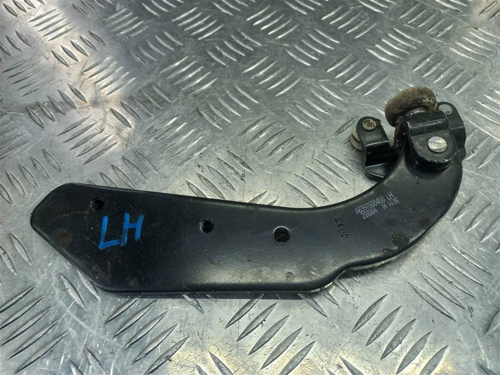 ролик двери сдвижной MERCEDES-BENZ Vito  A6397600400, 2700 рублей, Москва