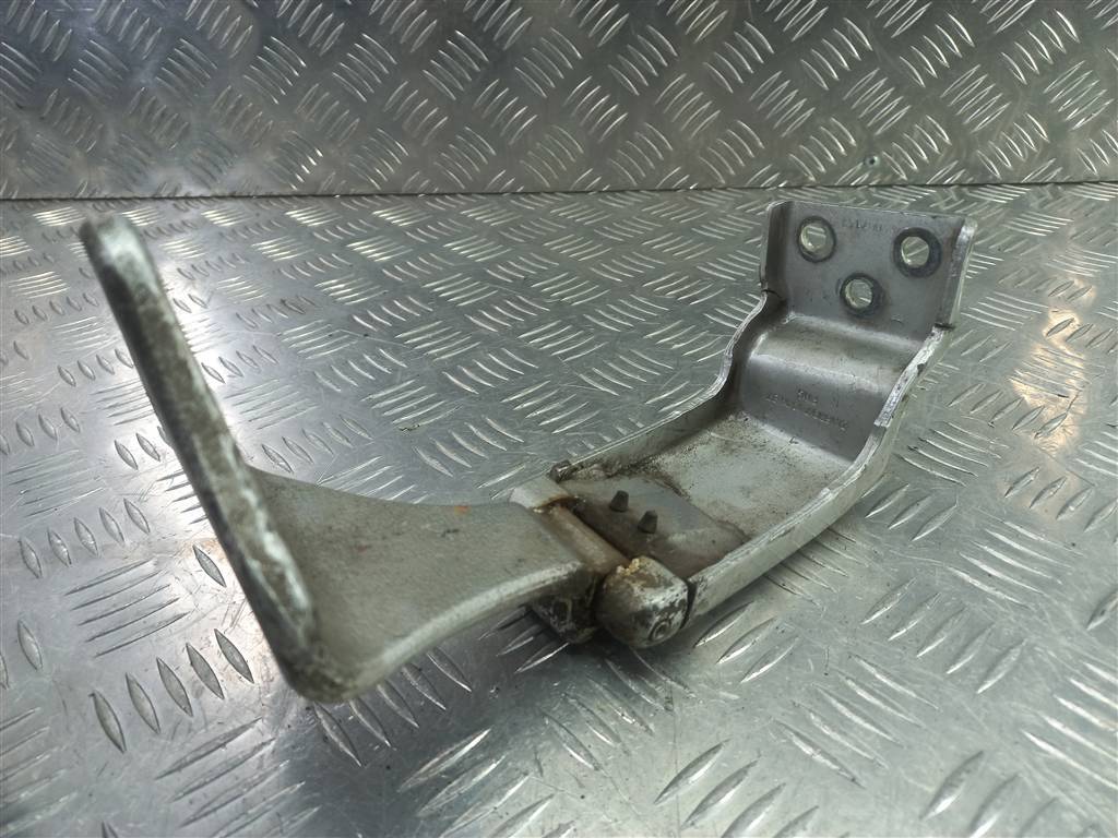 петля двери распашной MERCEDES-BENZ Vito  A6397401437, 630 рублей, Москва