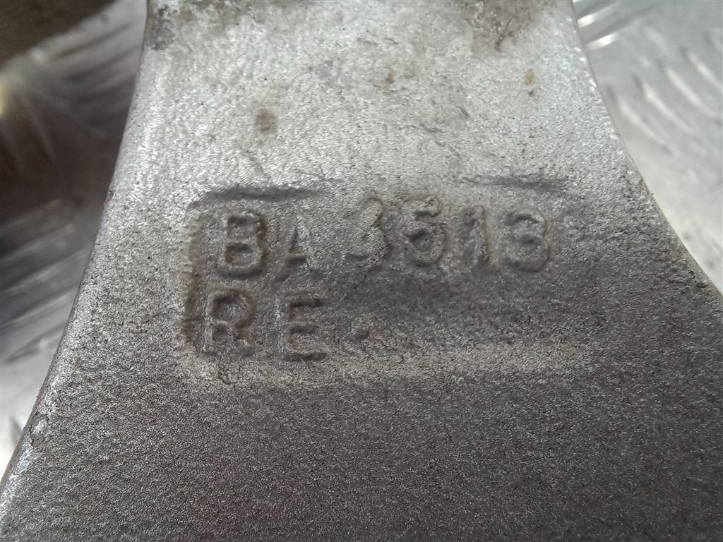 петля двери распашной MERCEDES-BENZ Vito  A6397401437, 630 рублей, Москва