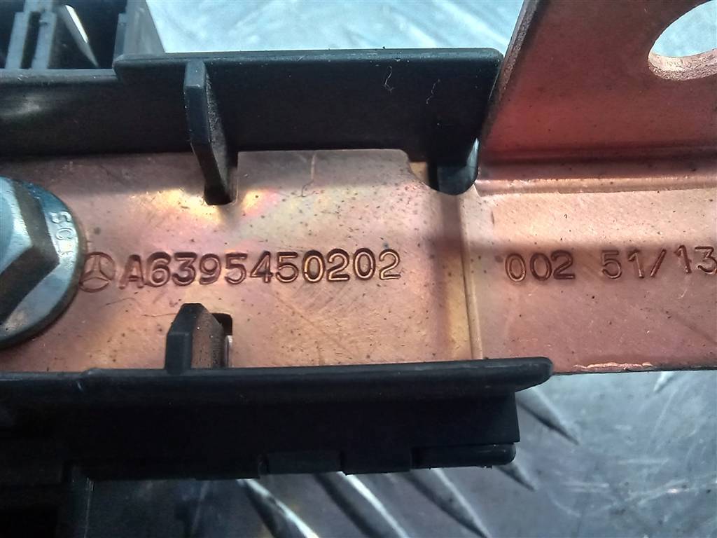 блок предохранителей MERCEDES-BENZ Vito  A6395400150, 2470 рублей, Москва