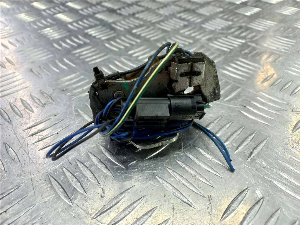 замок двери распашной MERCEDES-BENZ Vito  A6397400635, 860 рублей, Москва