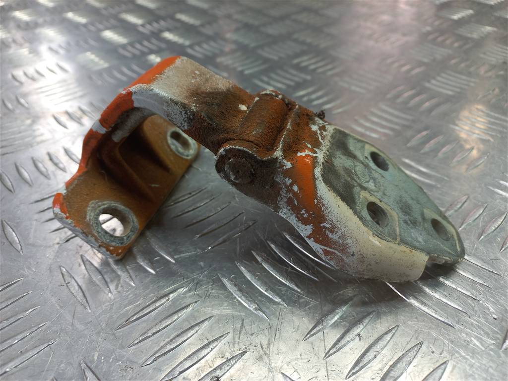 петля двери Iveco Daily  97169415, 2700 рублей, Москва