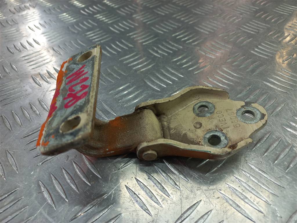 петля двери Iveco Daily  97169415, 2700 рублей, Москва