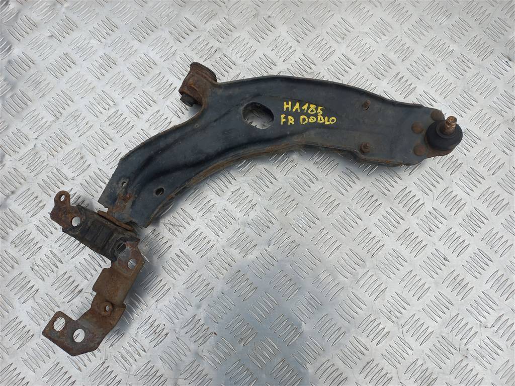 рычаг Fiat Doblo 1.4 MT (78 л.с.)Doblo  I рестайлинг (2005—2015) Фургон 51772988, 2130 рублей, Москва