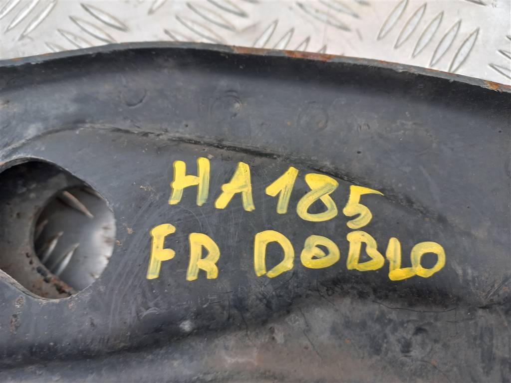 рычаг Fiat Doblo 1.4 MT (78 л.с.)Doblo  I рестайлинг (2005—2015) Фургон 51772988, 2130 рублей, Москва