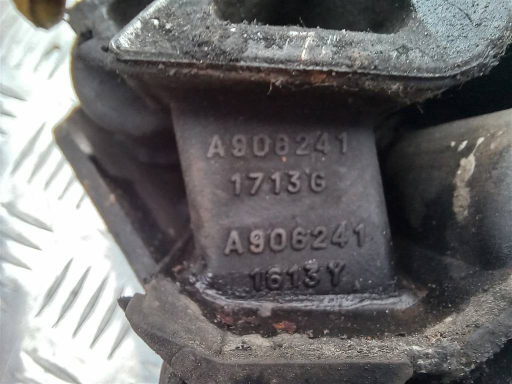 подушка двигателя (опора двс) MERCEDES-BENZ Sprinter  A9062411513, 2700 рублей, Москва