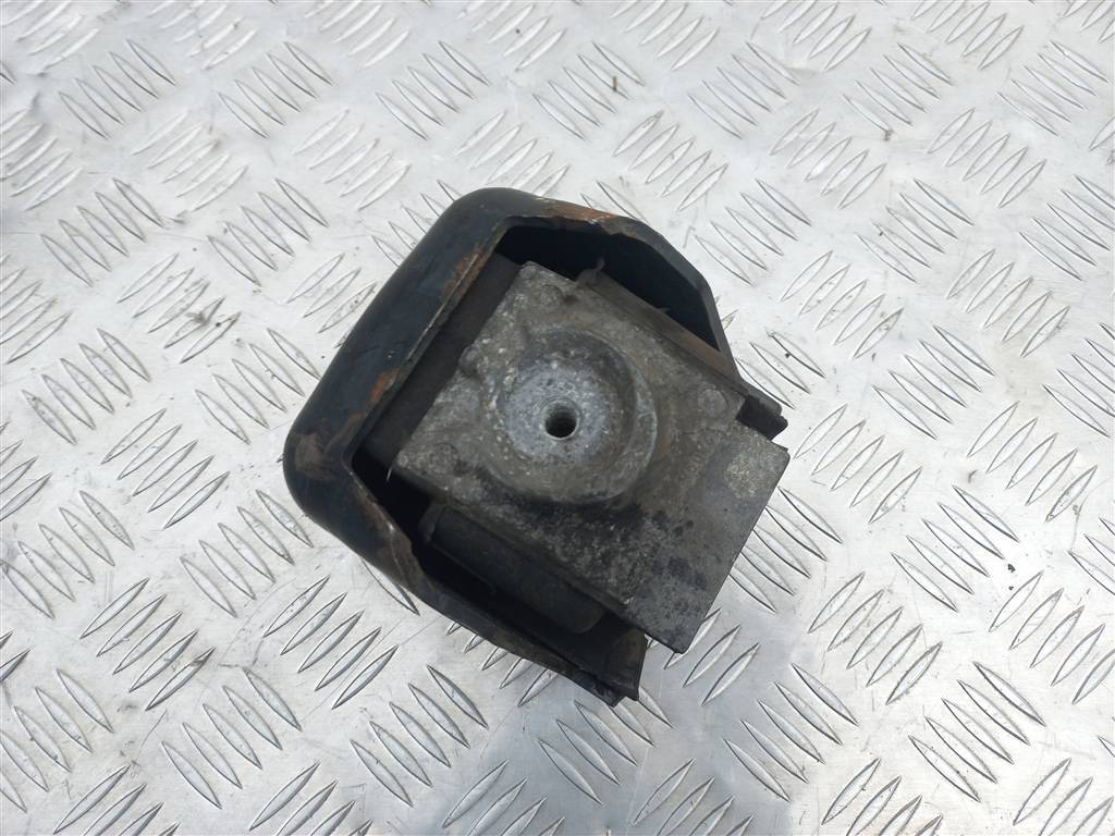 подушка двигателя (опора двс) MERCEDES-BENZ Sprinter  A9062411513, 2700 рублей, Москва