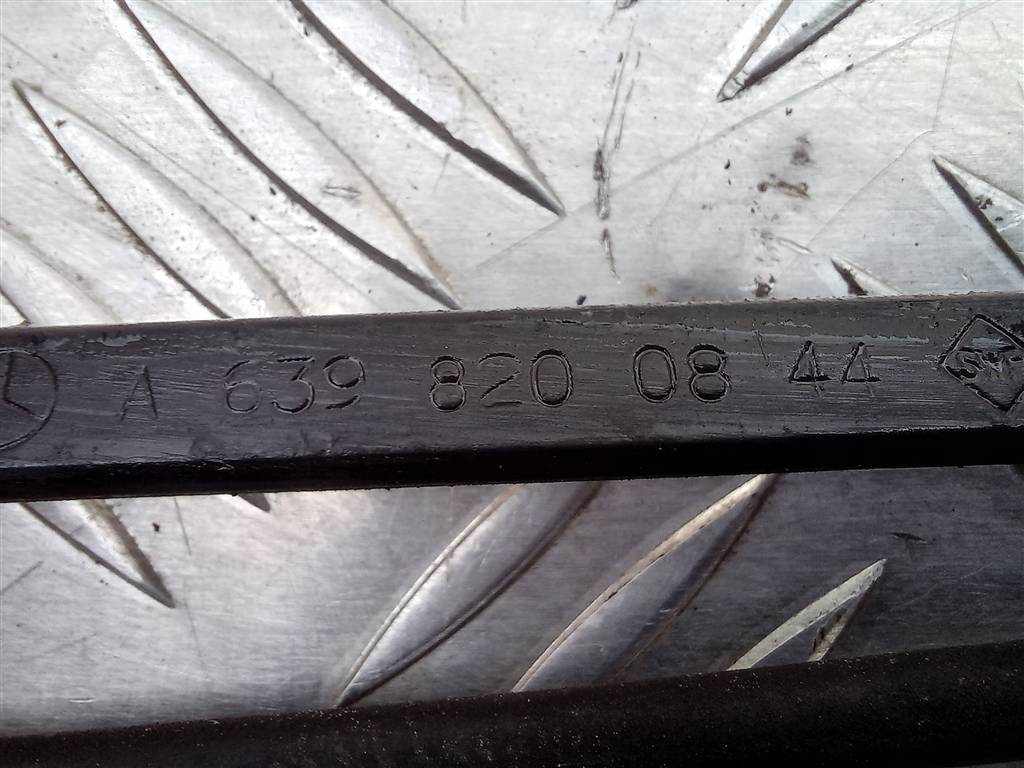 поводок стеклоочистителя (дворник) MERCEDES-BENZ Vito  A0018205544, 3740 рублей, Москва