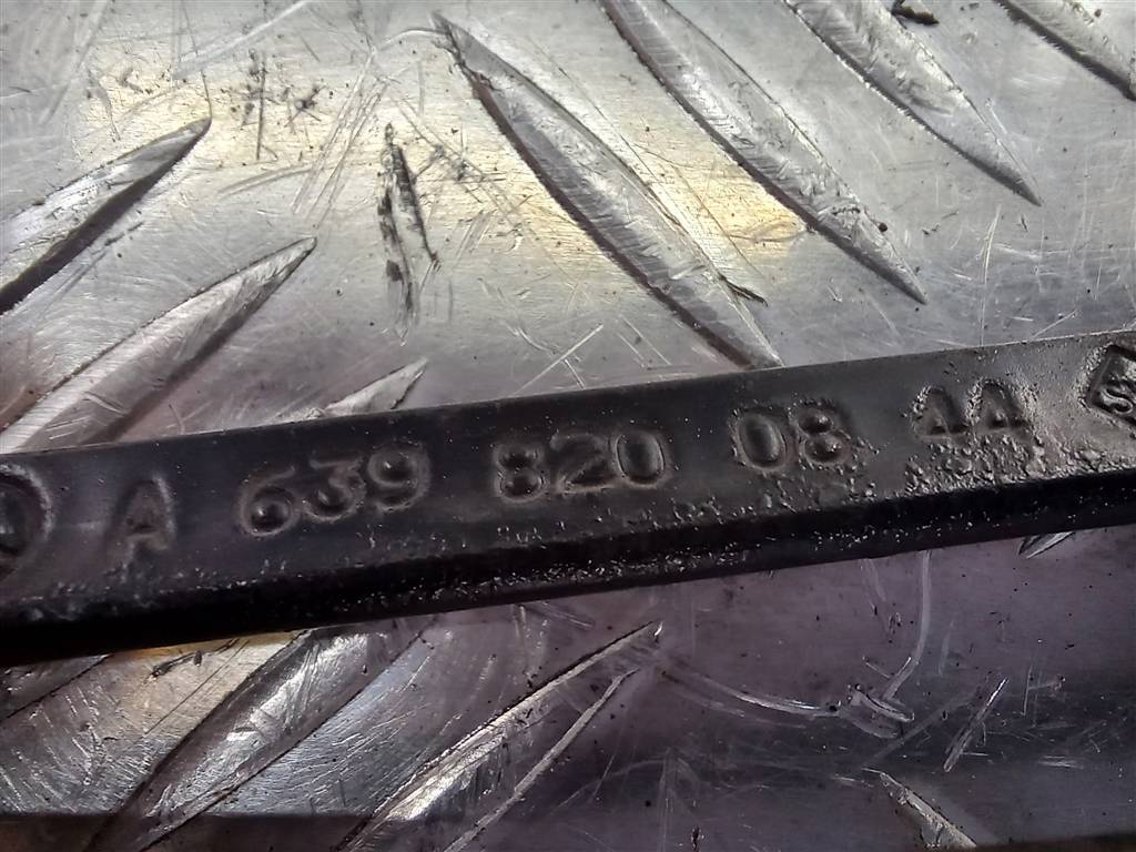 поводок стеклоочистителя (дворник) MERCEDES-BENZ Vito  A0018205544, 3740 рублей, Москва